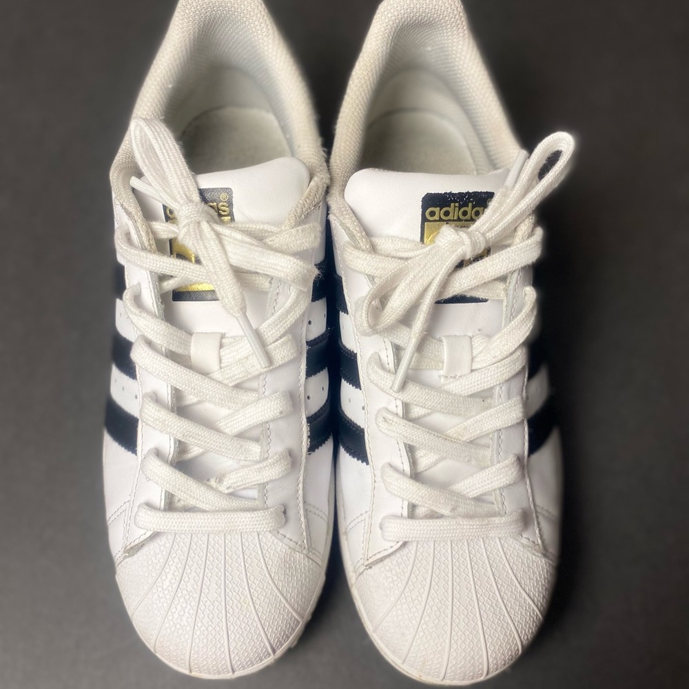 Adidas Superstar